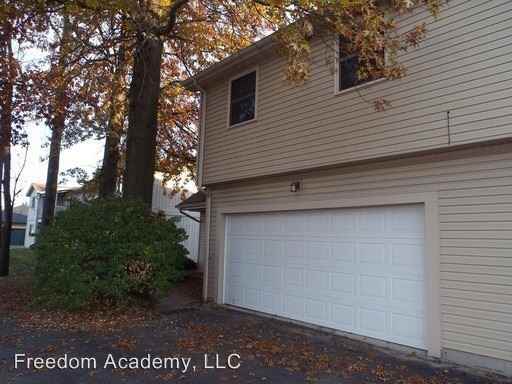 4136 Rodeo - Photo 2 of 10