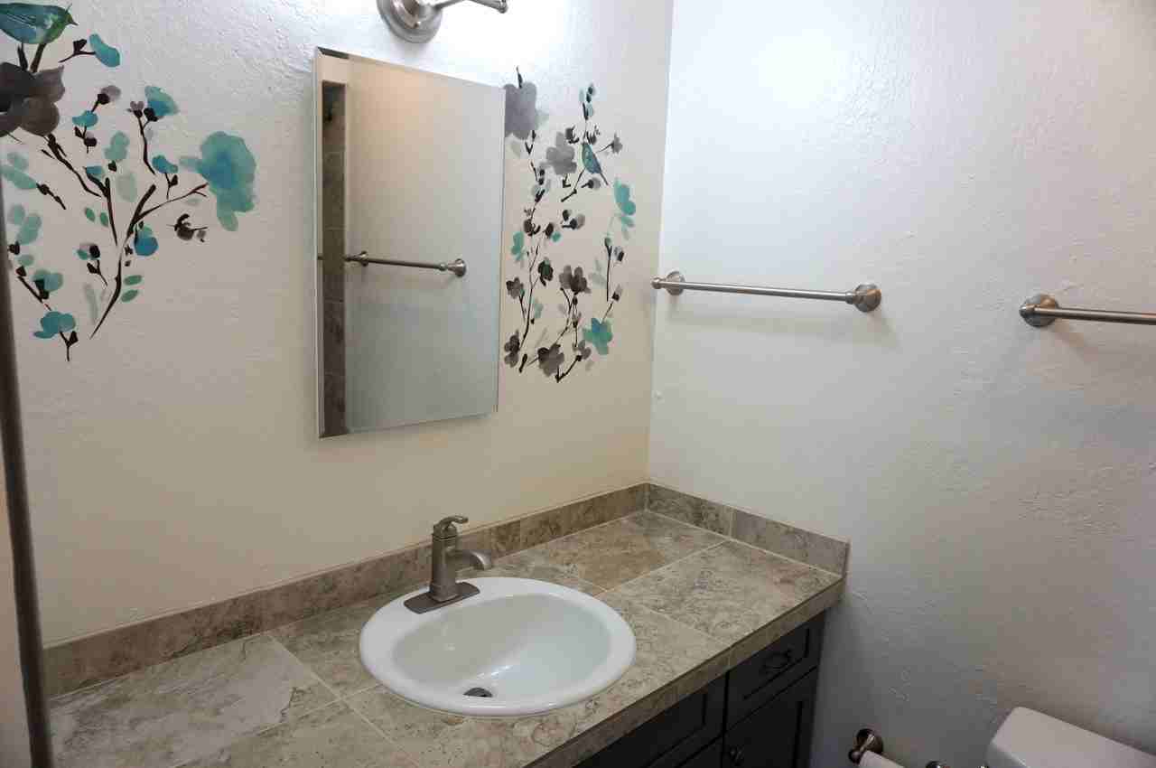 1449 W Riverview Blvd - Photo 3 of 16