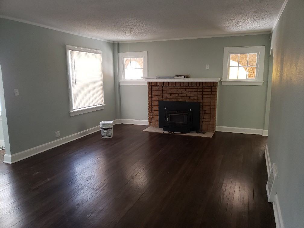 314 N Crysler Ave - Photo 2 of 22