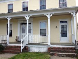 featured image of 201 Walnut St