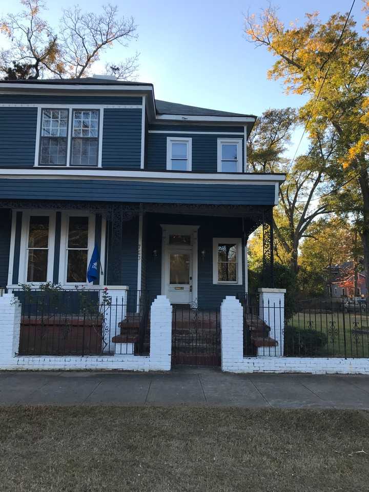 723 2nd Ave - Photo 3 of 50