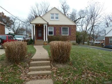 9002 Seneca Ln Overland Mo 63114 4 Bedroom Apartment For