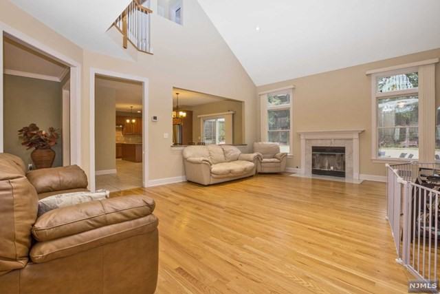 2 3rd Street - Photo 2 of 21
