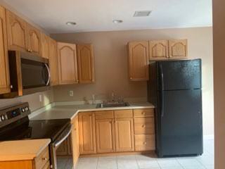 107 Plain St. - Photo 3 of 5