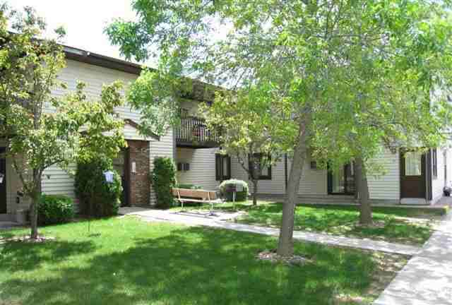 Eagle View Apartments - Photo 3 of 9