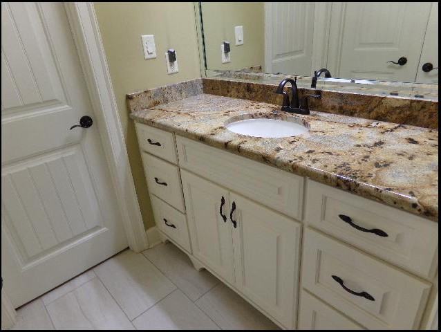 111 Chelle Ln - Photo 2 of 10