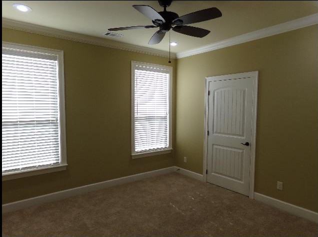 111 Chelle Ln - Photo 5 of 10