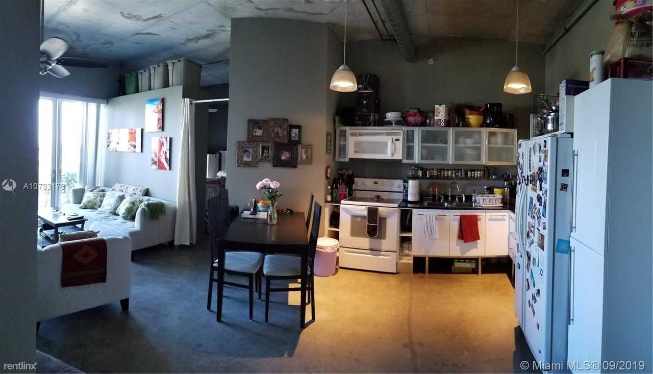 10 SW South River Dr - Photo 2 of 10