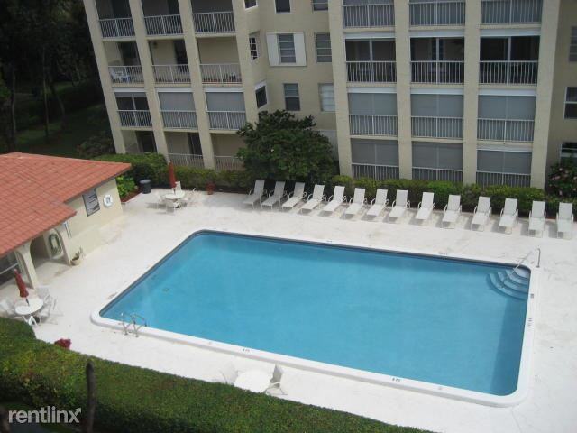 1111 S Ocean Blvd - Photo 2 of 20