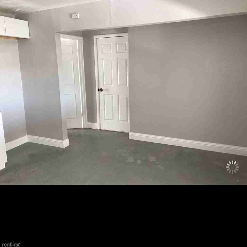 16734 12th Street - Photo 3 of 6