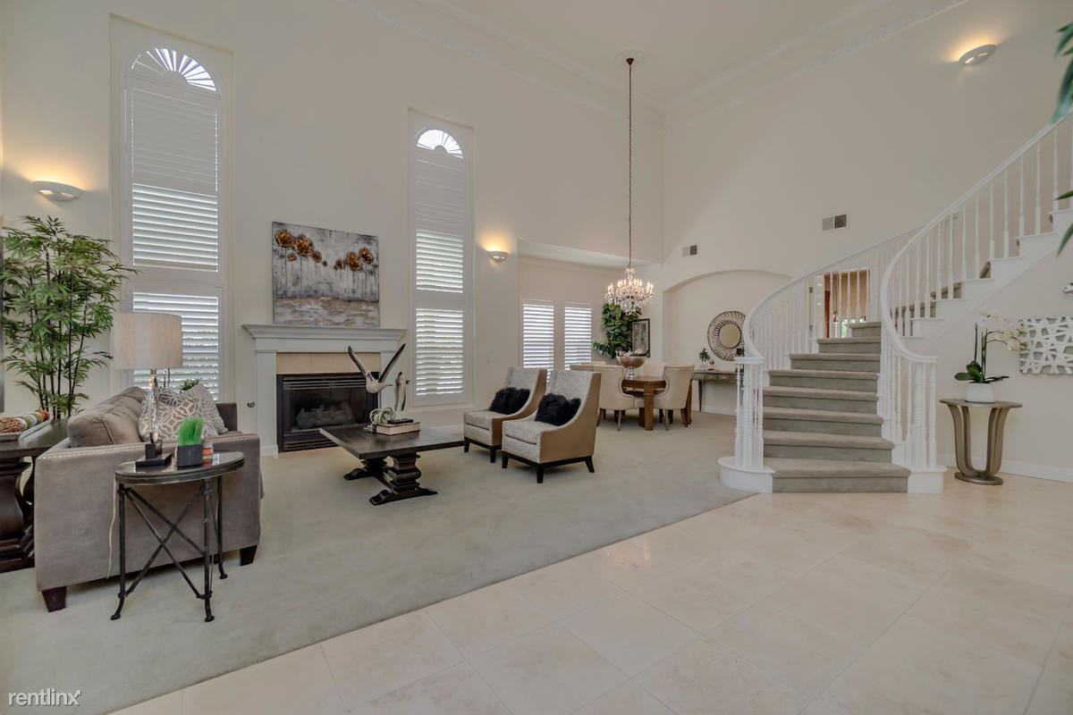 412 Avocet Avenue - Photo 3 of 17