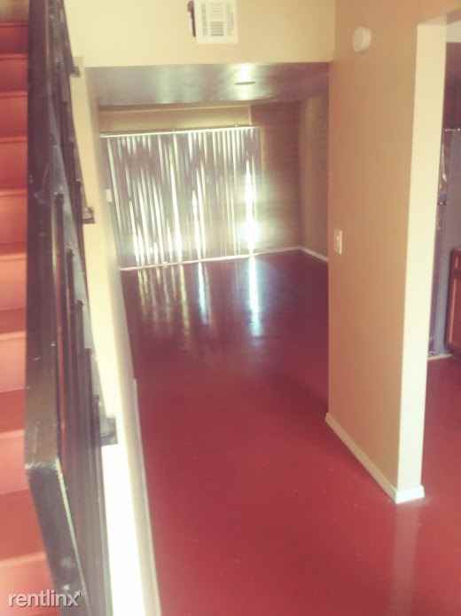 1015 South Stanley Place 11 - Photo 2 of 11