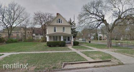 1245 Sw Clay St 3 - Photo 3 of 7