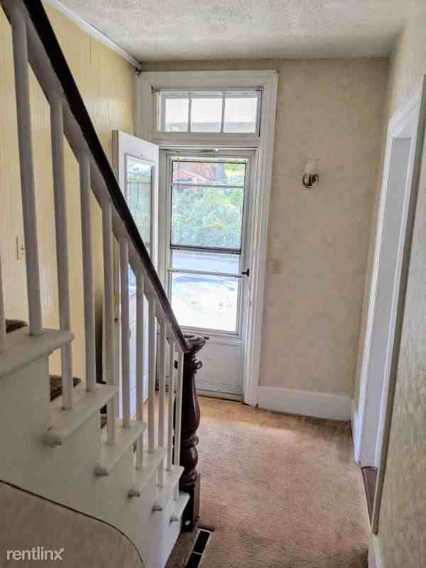 70 Chestnut St - Photo 2 of 13