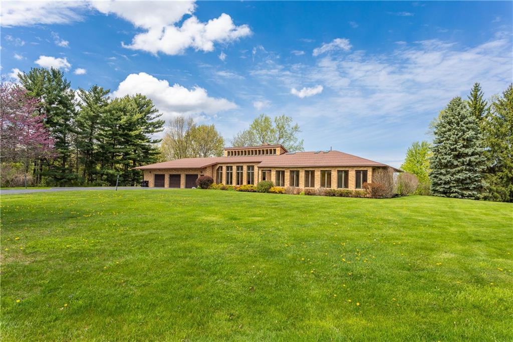 23 Stoney Clover Lane - Photo 2 of 35