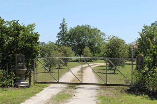 675 Winfree Ln - Photo 2 of 78