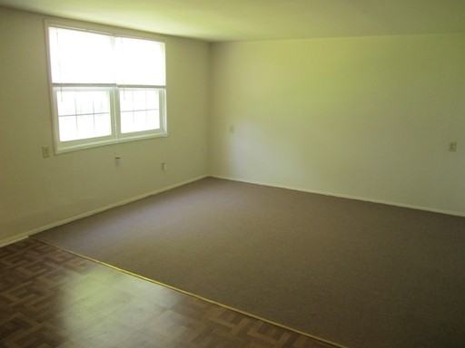 2219 Pentland Dr - Photo 2 of 4