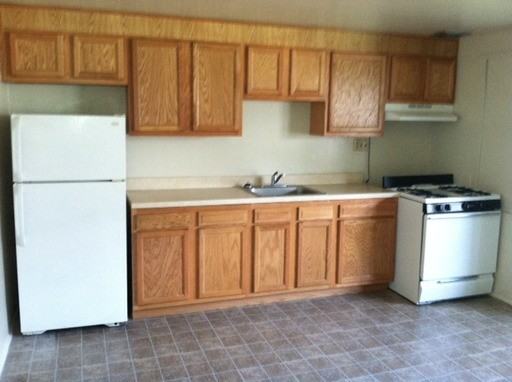 2285 Pentland Dr - Photo 2 of 4