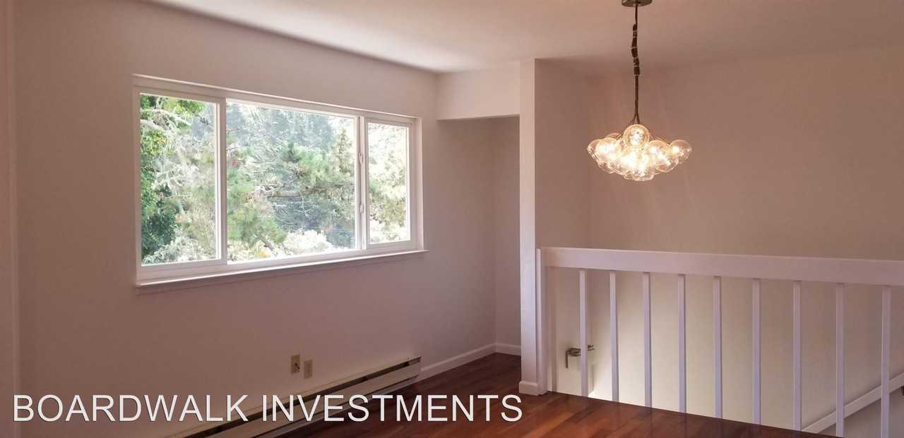 115 Bayview Rd. - Photo 3 of 20