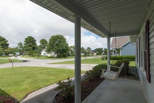 4302 Bridgeport Dr - Photo 2 of 17