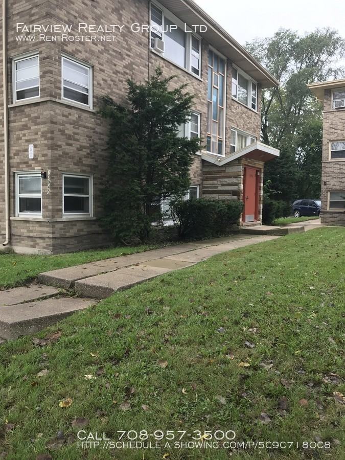 13940 S Edbrooke Ave #2W, Riverdale, IL 60827 1 Bedroom Apartment for Rent for $675/month - Zumper