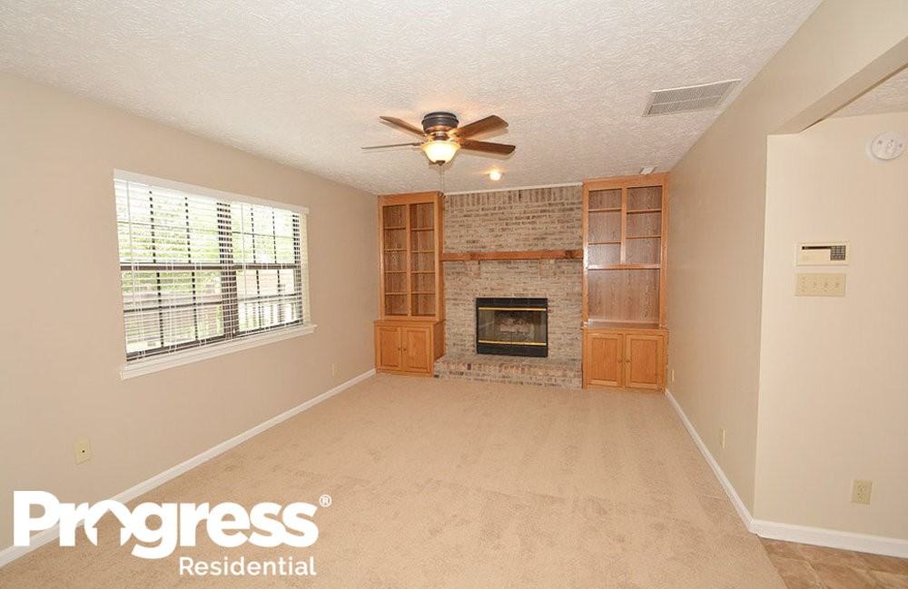 7733 Maradona Dr S - Photo 7 of 31