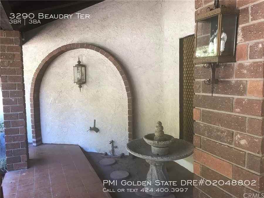 3290 Beaudry Ter - Photo 3 of 50