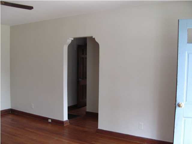 2038 Parkway Drive Unit A - Photo 3 of 12