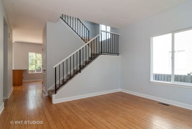 2253 Margaret Dr - Photo 3 of 20