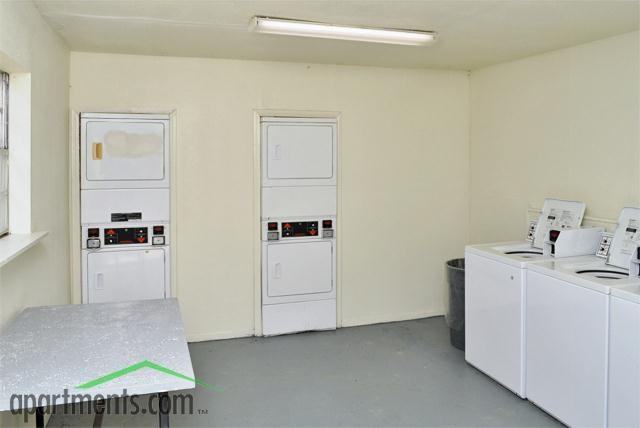 Terrace Heights Apartments - Photo 3 of 10