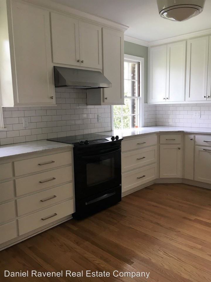 547 Godfrey Park Place - Photo 3 of 15