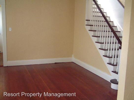 1028 E. Indiana - Photo 3 of 15