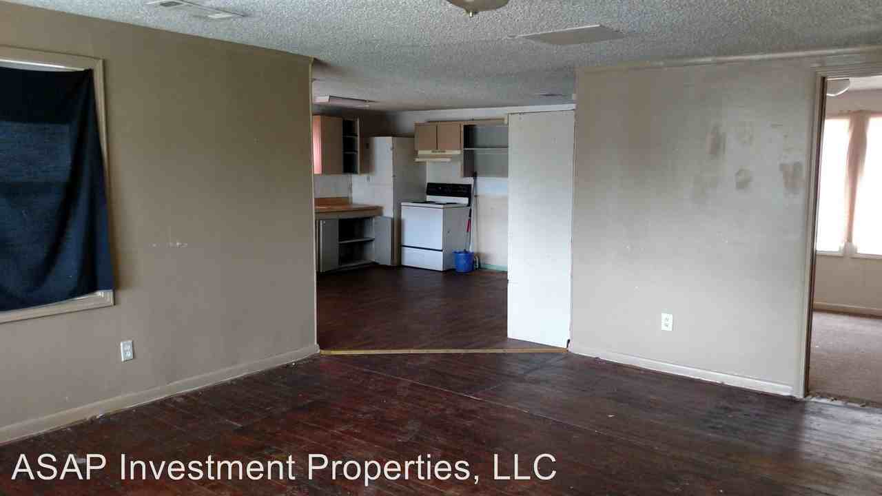 3207 Emrich - Photo 3 of 3