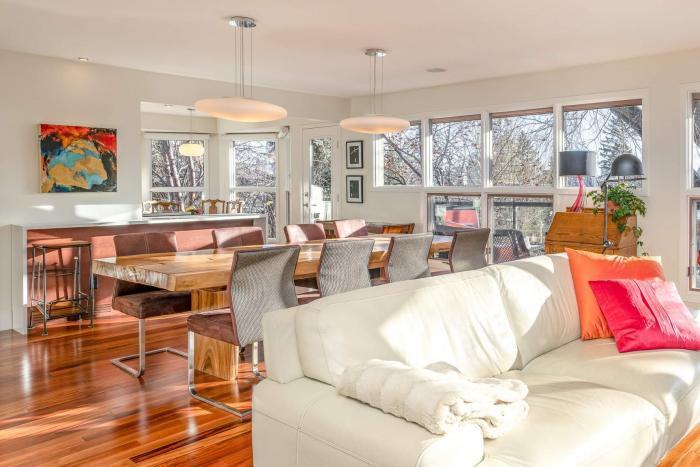 1609 11 Ave Nw - Photo 3 of 40