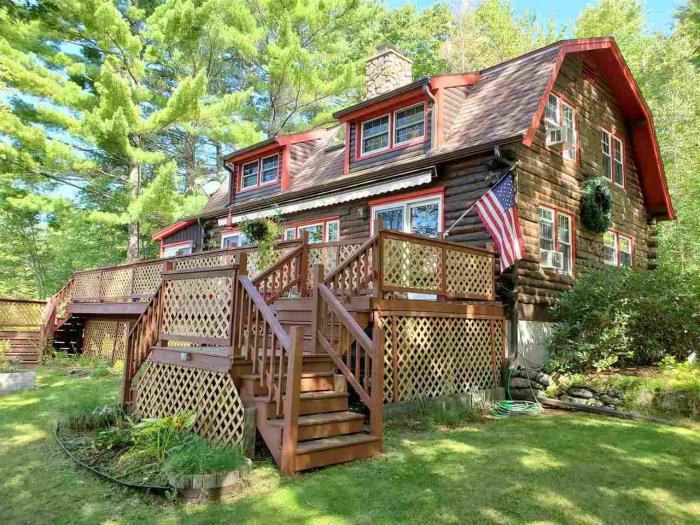 569 Crystal Lake Road - Photo 2 of 34