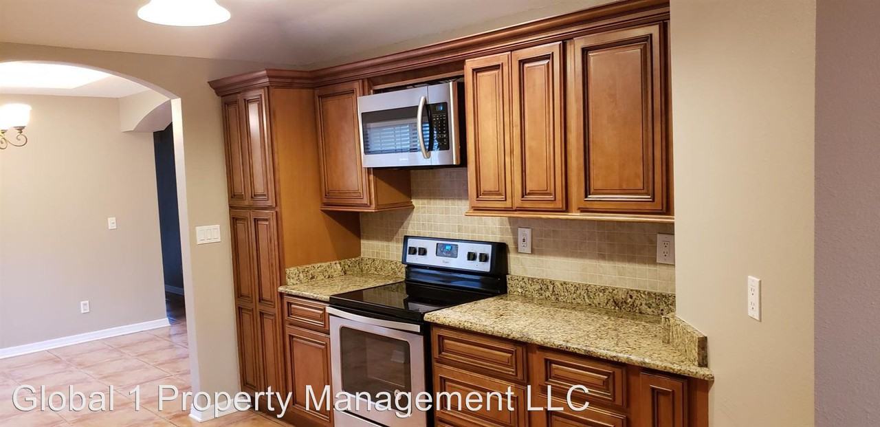 3608 Lightner Dr. - Photo 3 of 20