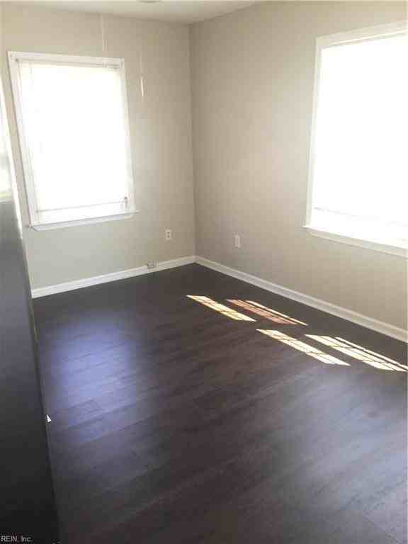 2702 Elkhorn Ave - Photo 3 of 5