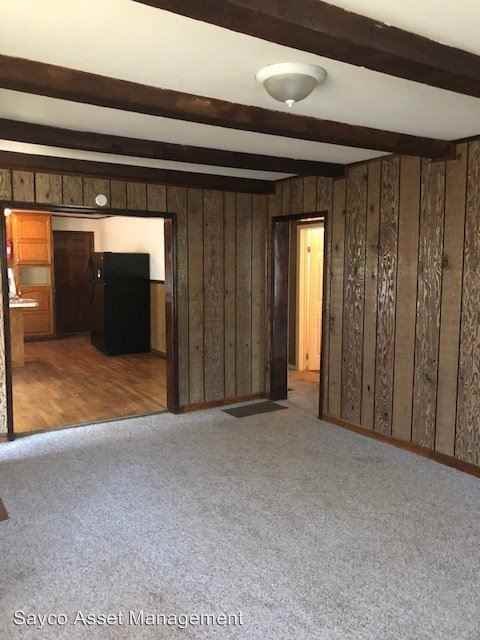 1369 Prosch Ave - Photo 2 of 22