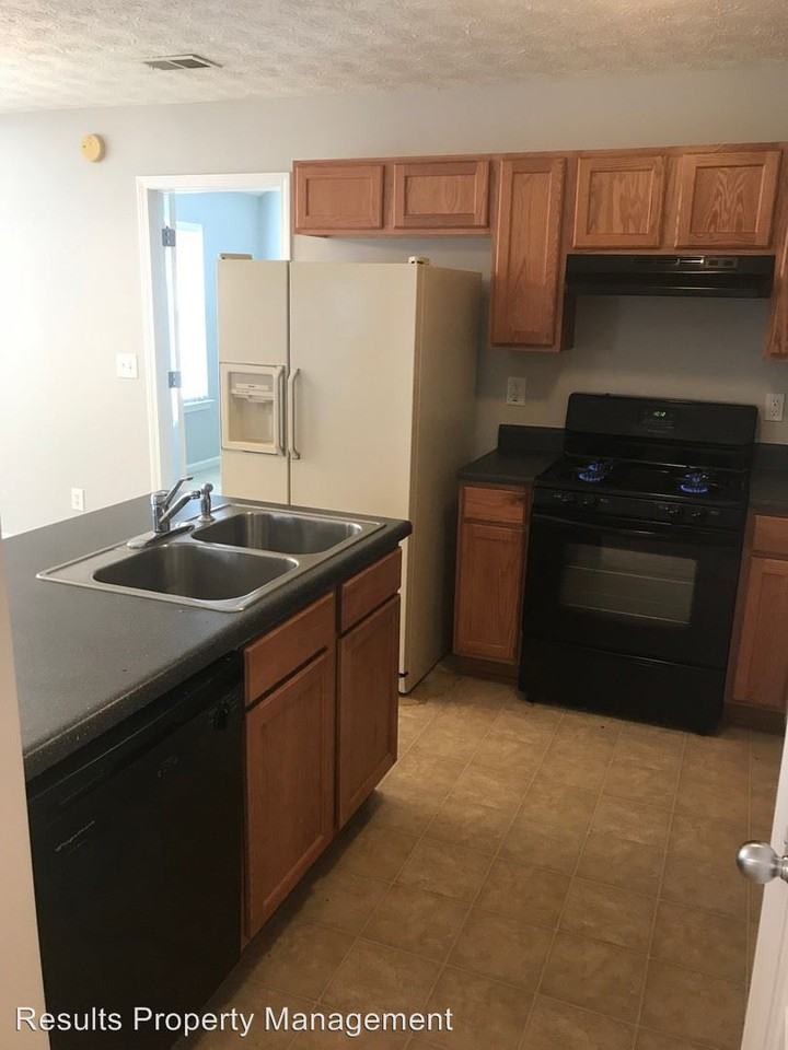 203 Preakness Dr - Photo 3 of 13