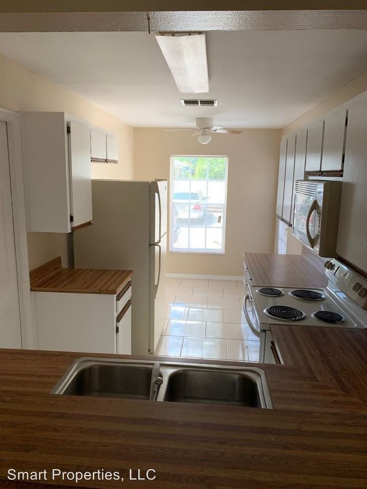 850 Lime St #7 - Photo 2 of 20