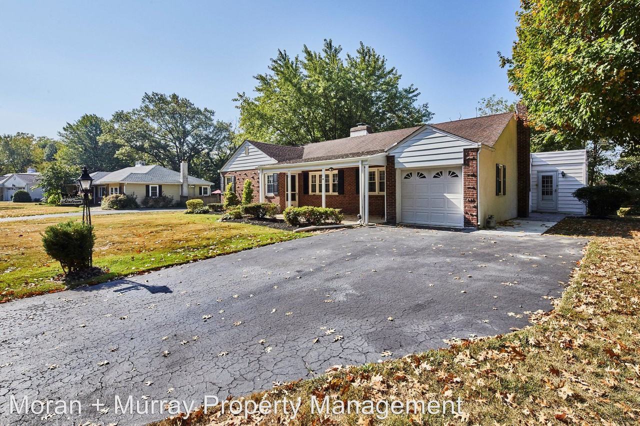 16 Westover Circle - Photo 2 of 21