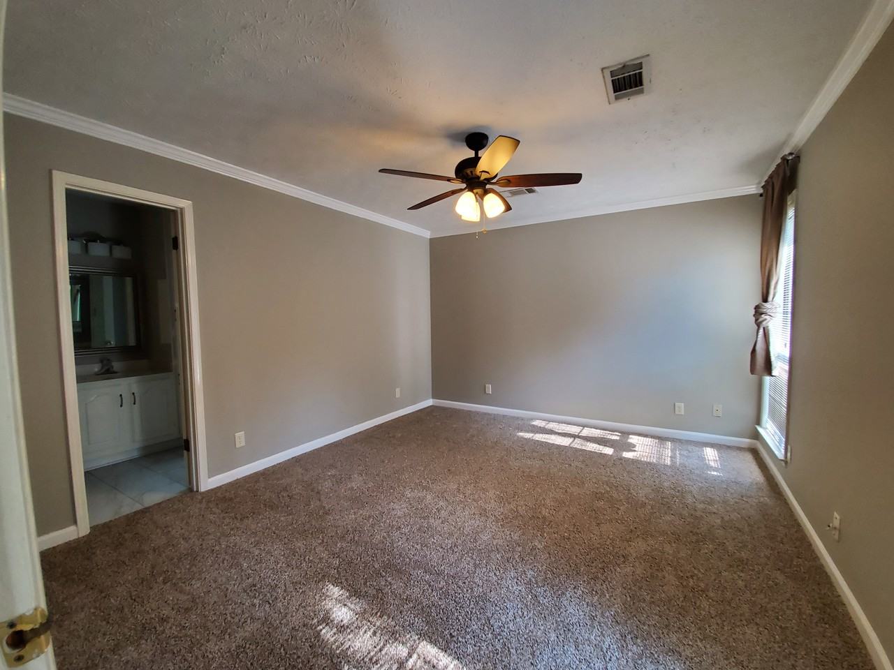 3256 Gatsby Ln - Photo 3 of 11