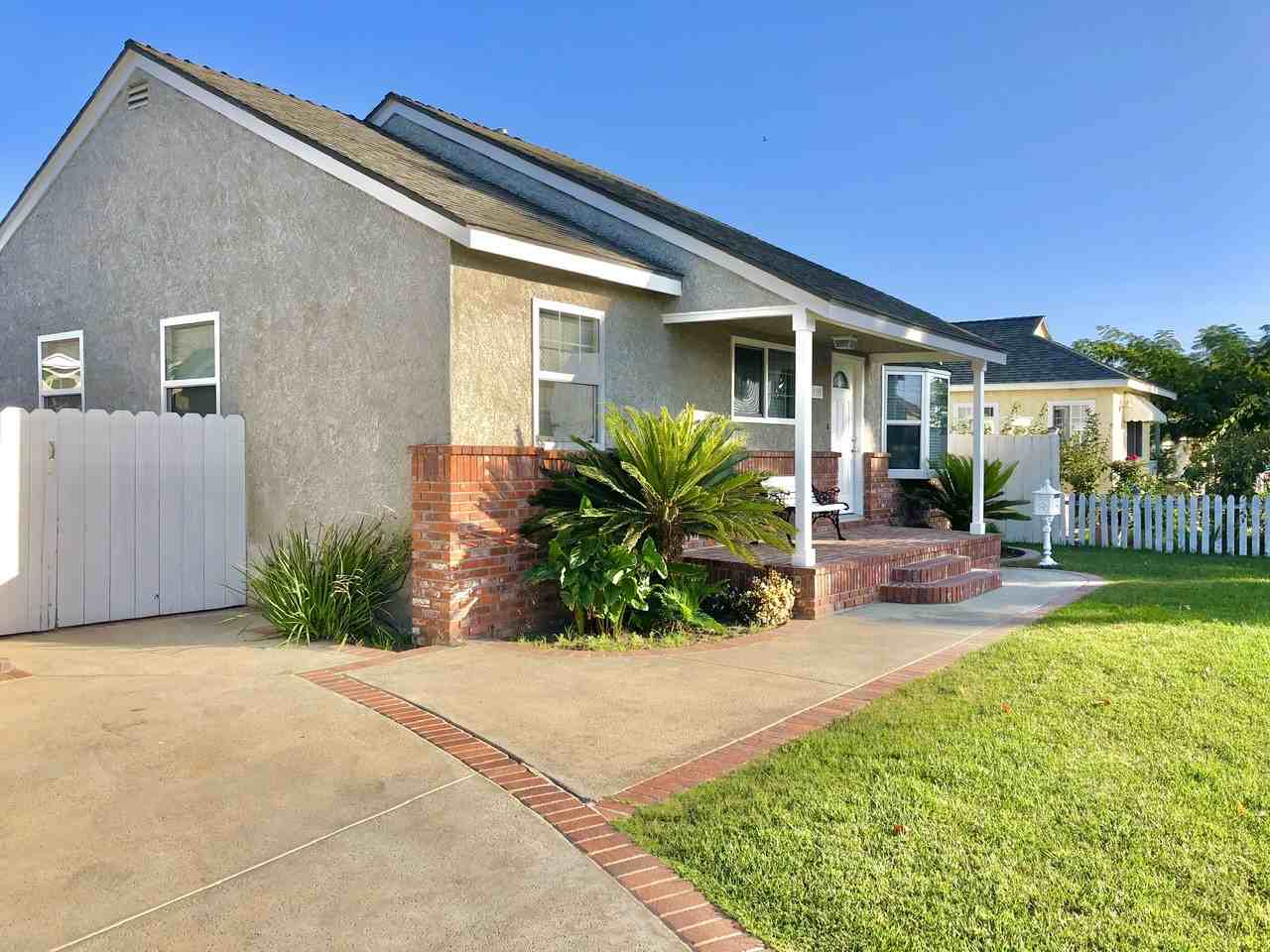 15320 Patronella Ave - Photo 3 of 16
