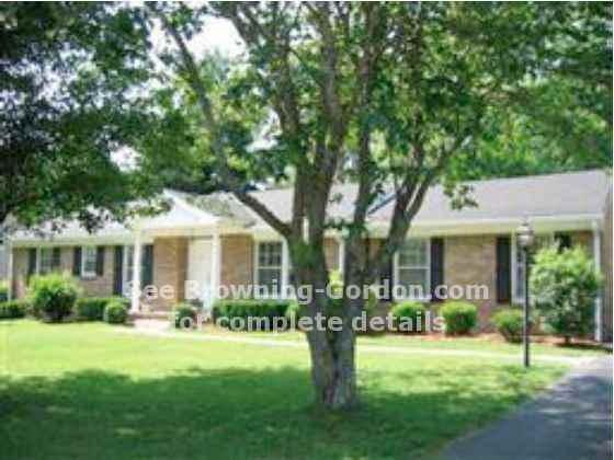 213 Carriage Drive - Photo 2 of 12