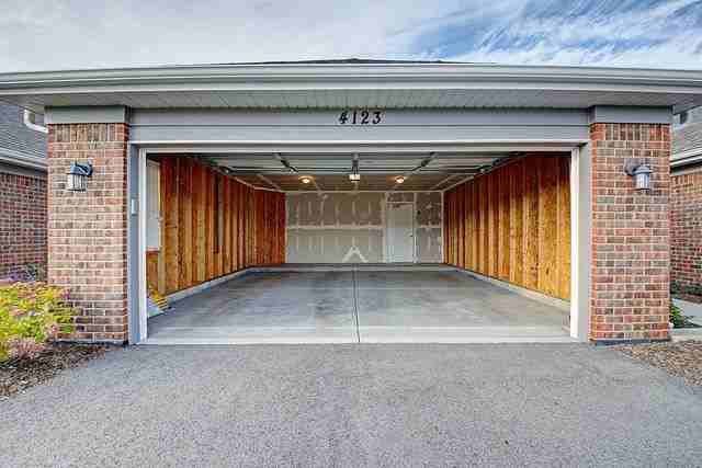 4123 Pond Willow - Photo 3 of 16