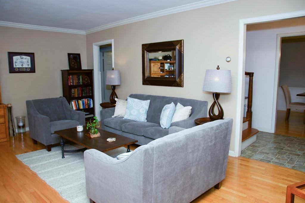 82 Welland Rd - Photo 3 of 24