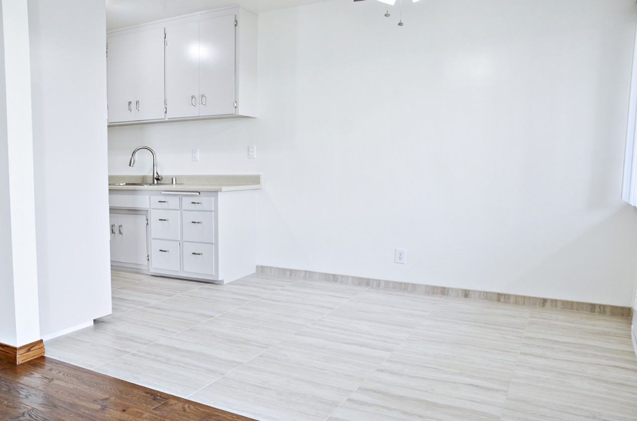 Fullerton Pines - Photo 2 of 20