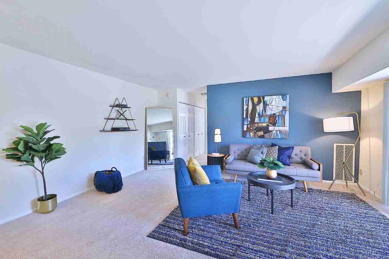 Mount Vernon Square Apartment Homes - Photo 3 of 25