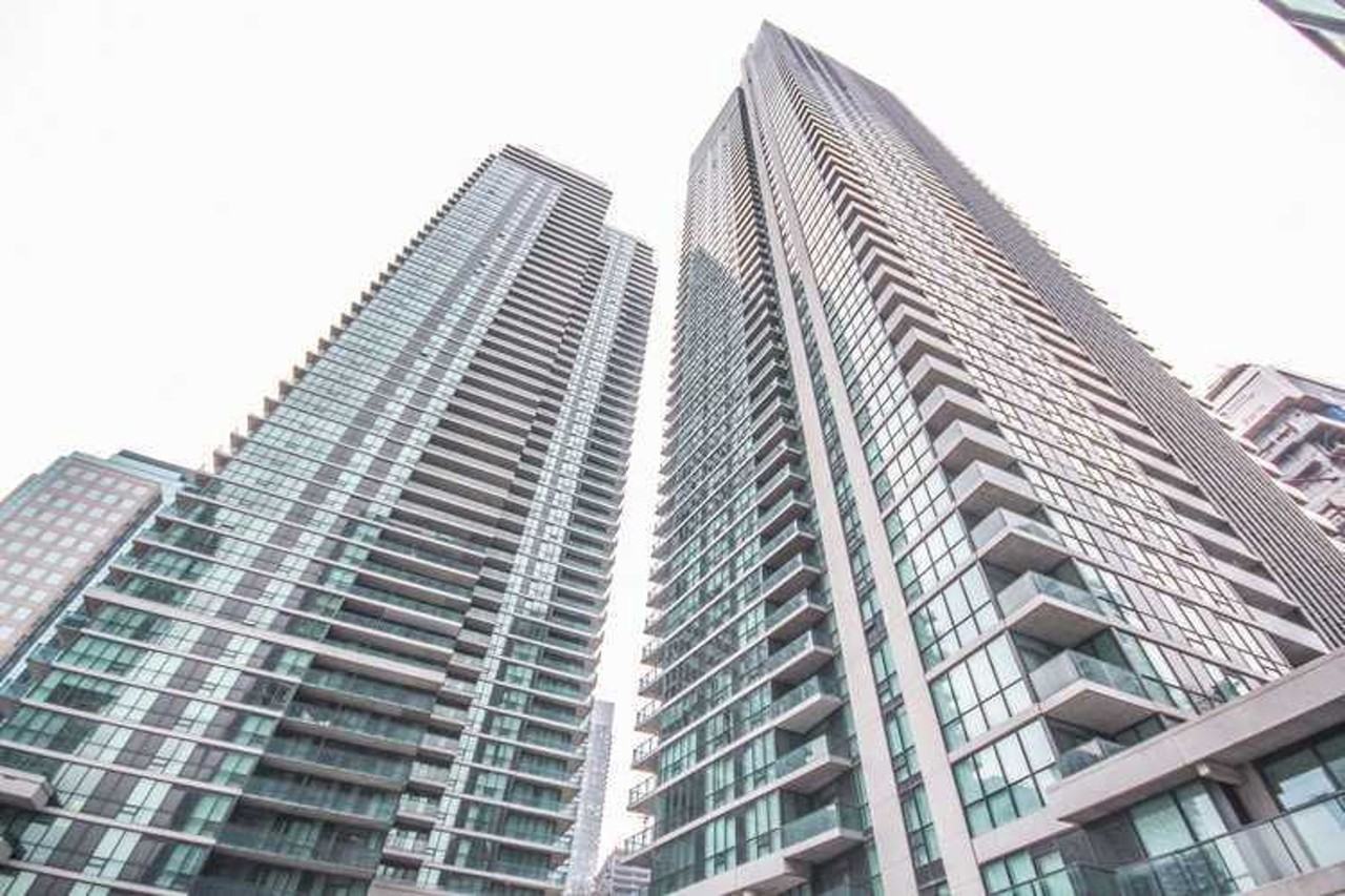 16 Harbour Street #40