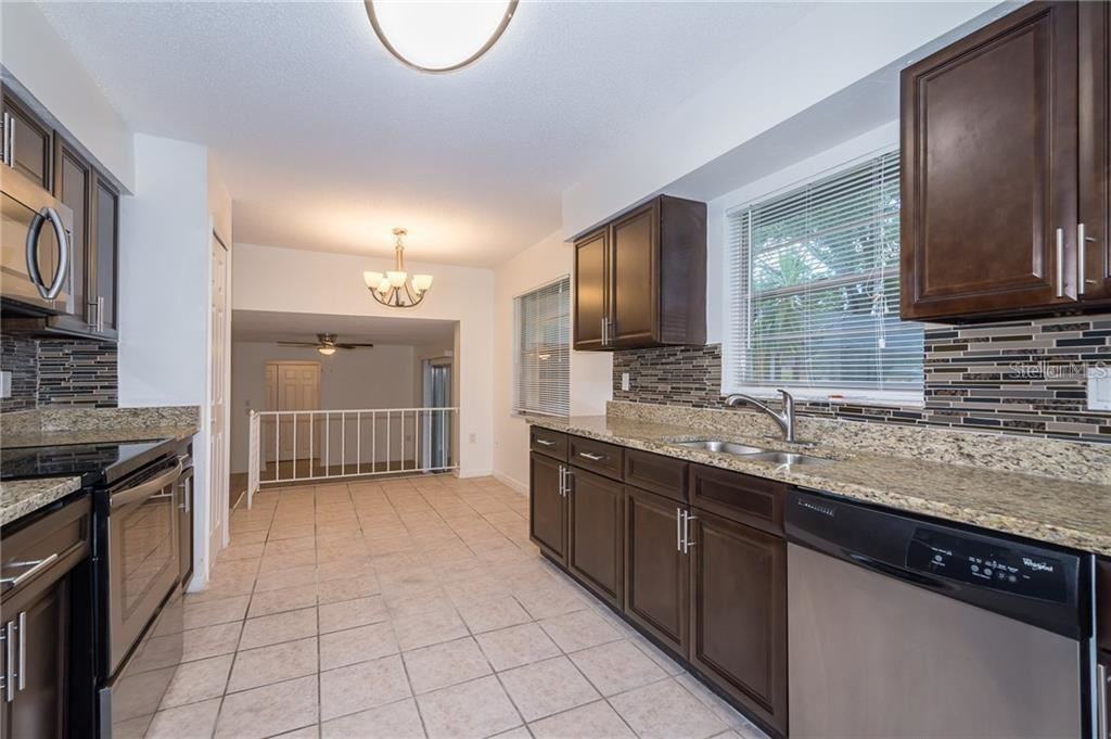 8413 Shady Glen Dr - Photo 2 of 9